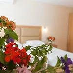 Hotel Amaryllis Front 3*