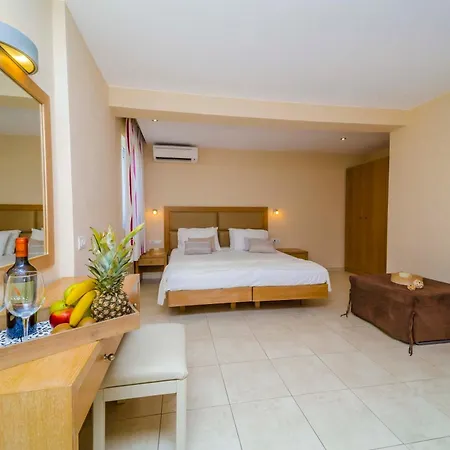 Hotel Amaryllis Front 3*