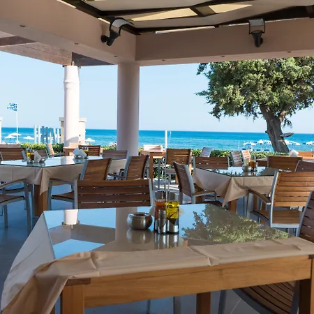 Amaryllis Front 3* Lardos