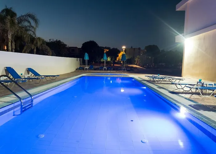 호텔 Amaryllis Front 라도스