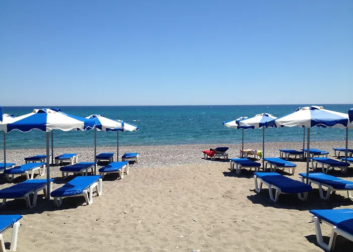 Amaryllis Front Hotel