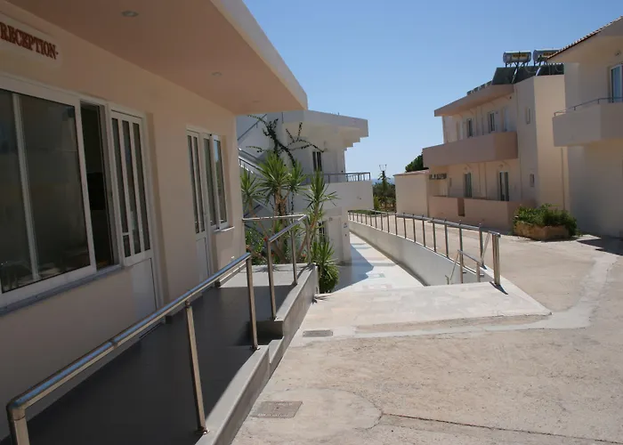 Amaryllis Front 3* Lardos