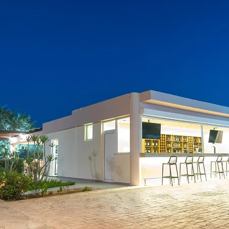 Hotel Amaryllis Front 3*